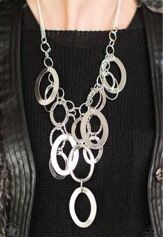 Paparazzi A Silver Spell Blockbuster Necklace